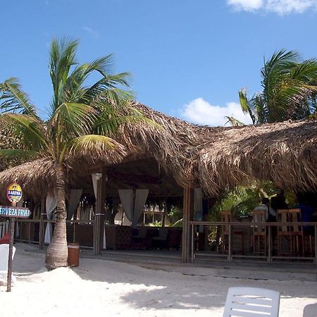 Paradise Oceanic Hotel West Bay Exterior photo